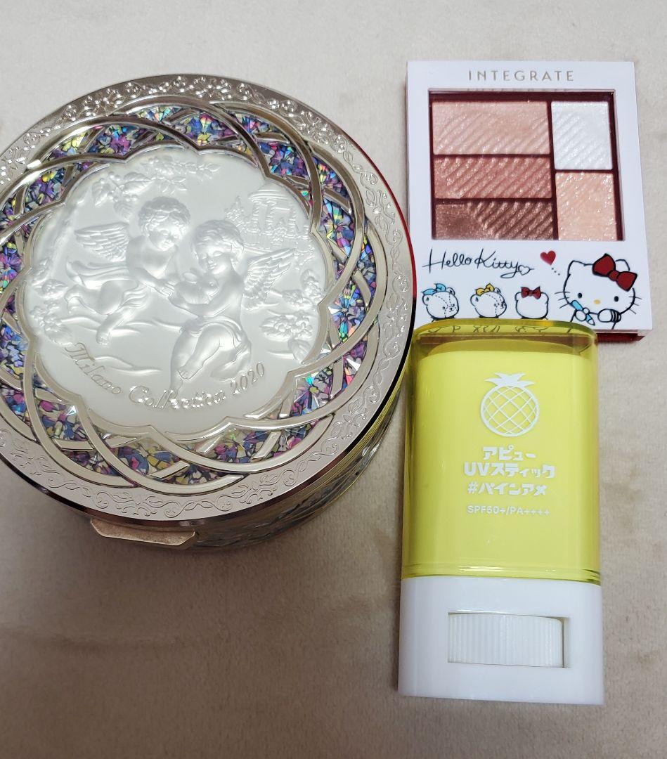 化粧品 画像5枚分