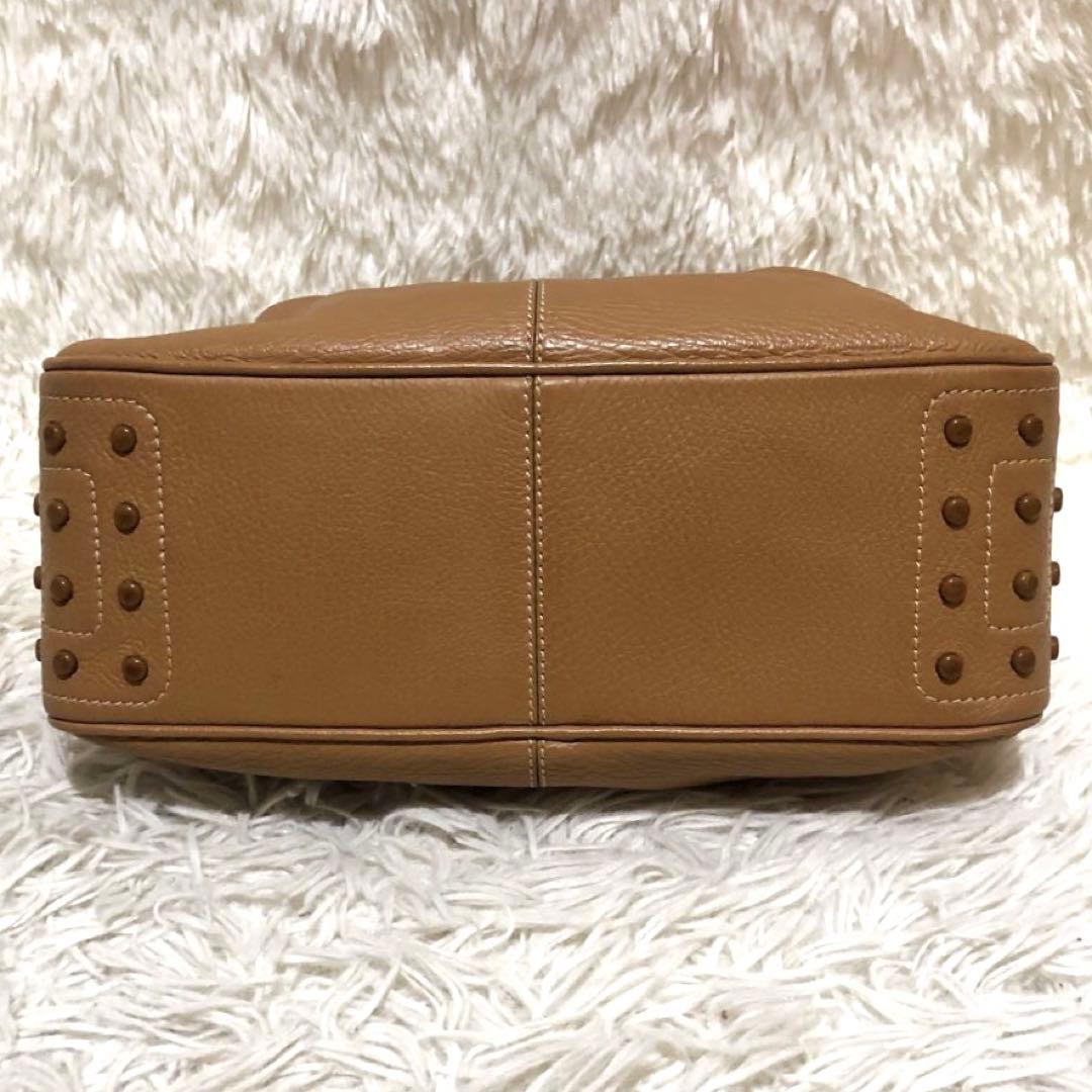 トッズ レザー ハンドバッグ