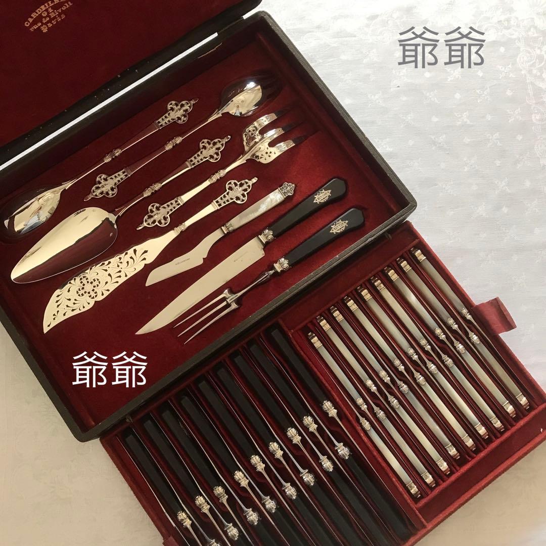 カルディヤック ルネサンス／ナイフ２本＋フォーク１本（純銀／エボニー／白蝶貝）