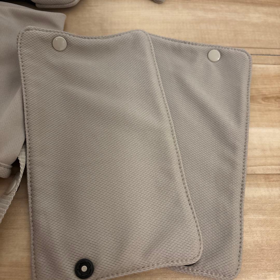 Aprica Laclis 抱っこ紐 ベージュ