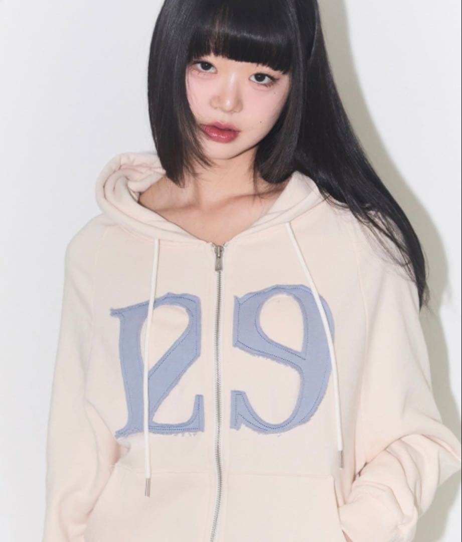 ILLIGO ロゴパッチフードジップアップ フーディ クリーム アイボリー