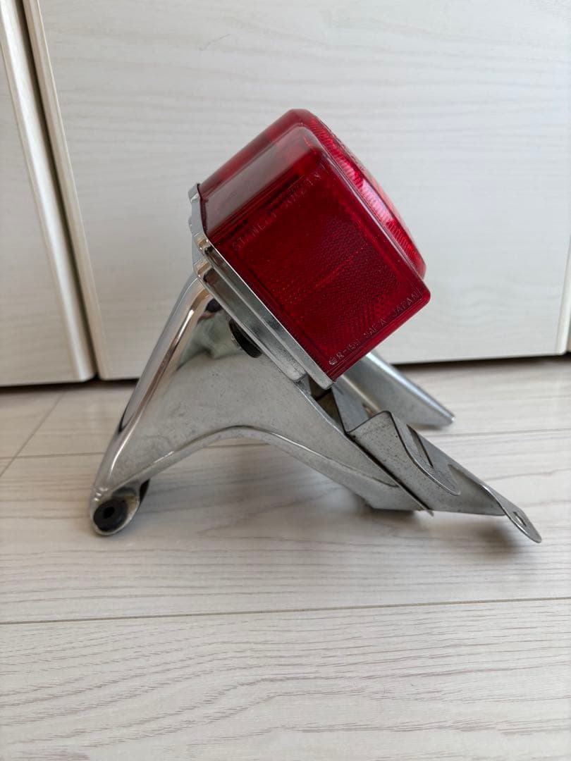 CB750FOUR テールライトASSY