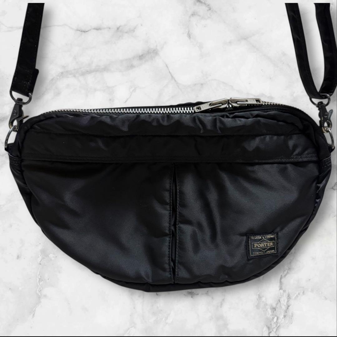 PORTER タンカーショルダーバッグ ハーフムーン 舟形 吉田カバン　オーバル