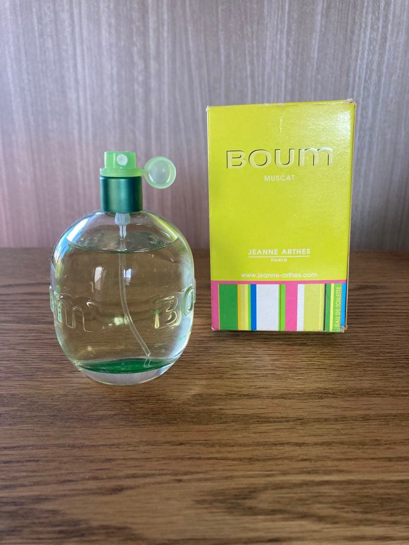 【新品】ジャンヌアルテス　ブンブンマスカット100ml