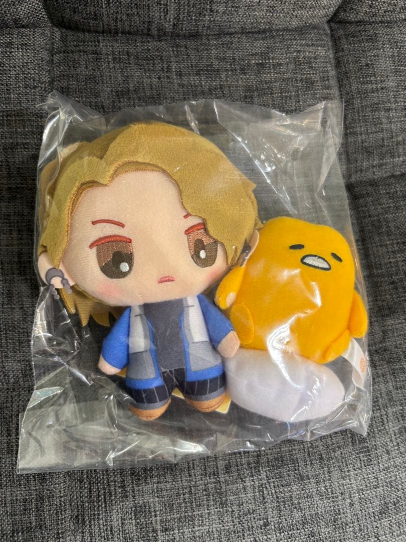 【ステッカー付き】仮面ライダーストア　サンリオコラボ　ぬいぐるみ