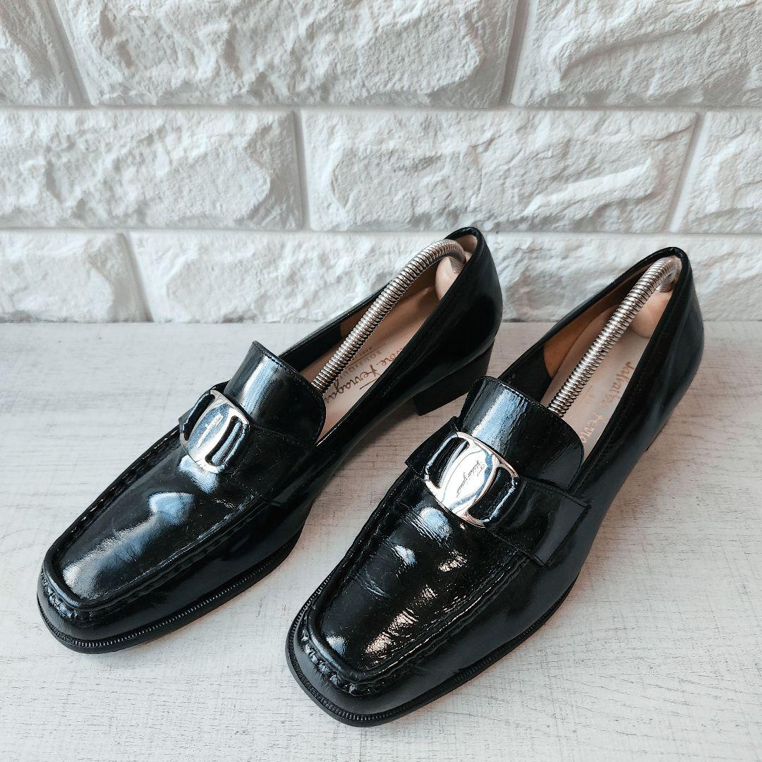 極美品 Salvatore Ferragamo✨ローファー ヴァラ エナメル