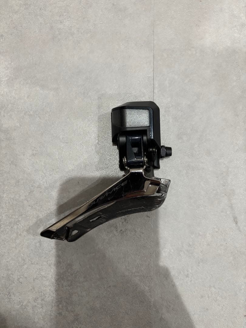 r9150 フロントディレーラー　r8050 リアディレーラー　TNI