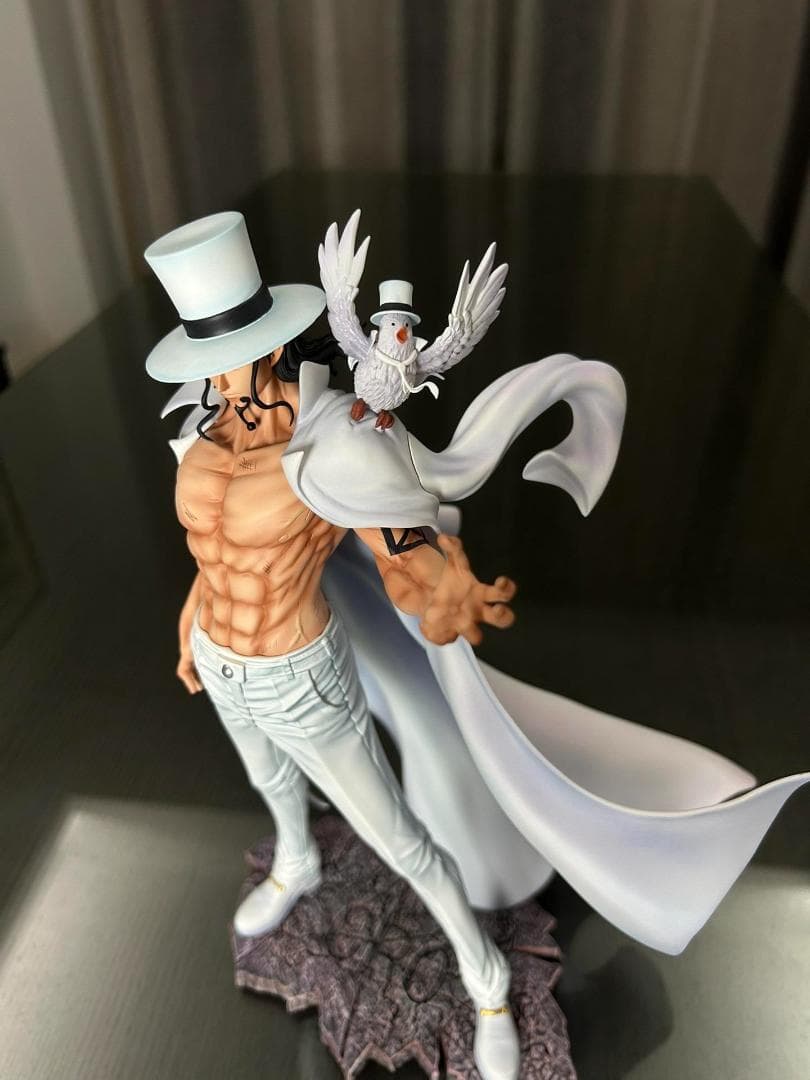 ワンピース CP0 ロブ・ルッチ フィギュア ガレージキット 塗装済み完成品