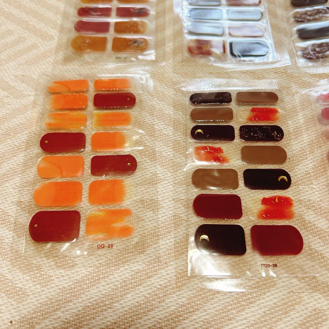 ネイルシール 84枚入り 付け爪 韓国 3D ネイルアート 簡単 初心者 F