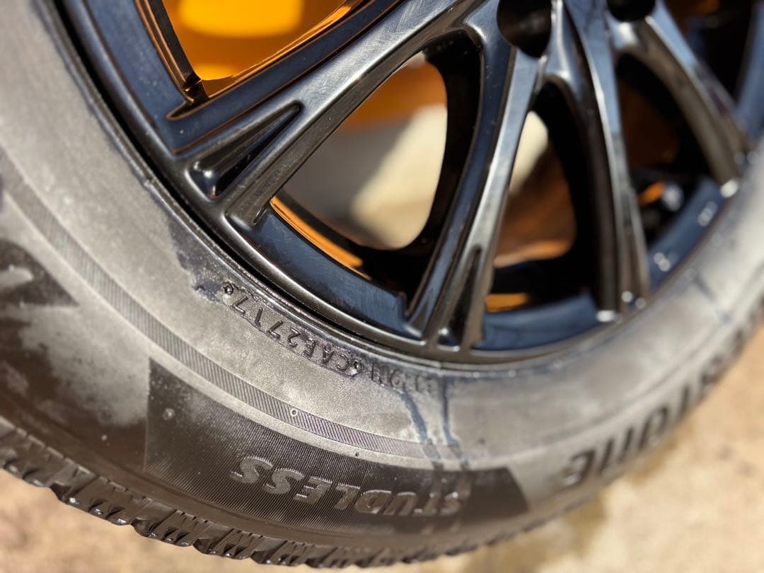 ブリヂストン 15インチ スタッドレスタイヤ ホイールセット