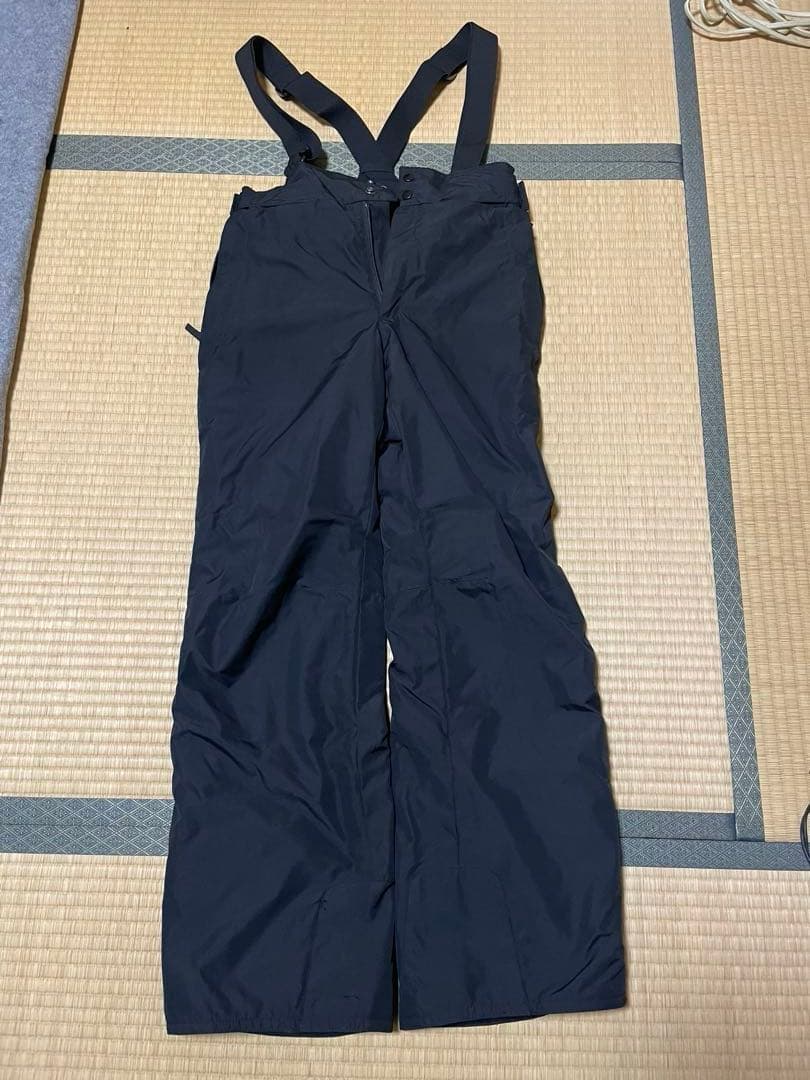 デサントスキーウェア　ファブリス　スキーパンツ　Mサイズ