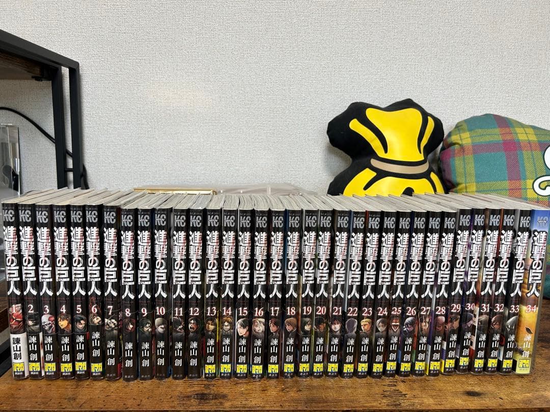 早い者勝ち　進撃の巨人　全初版　全巻初版帯　全巻ジャンパラ付き