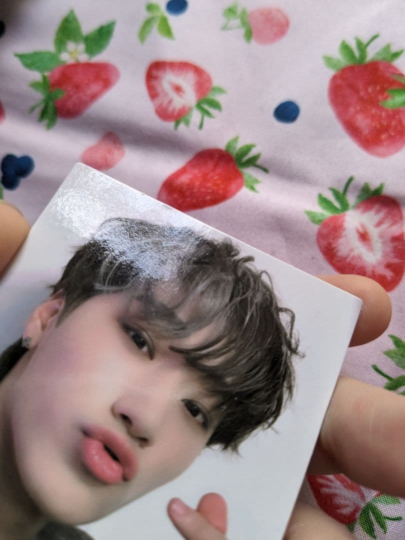 サン　アチズ　トレカ　ATEEZ エイティーズ