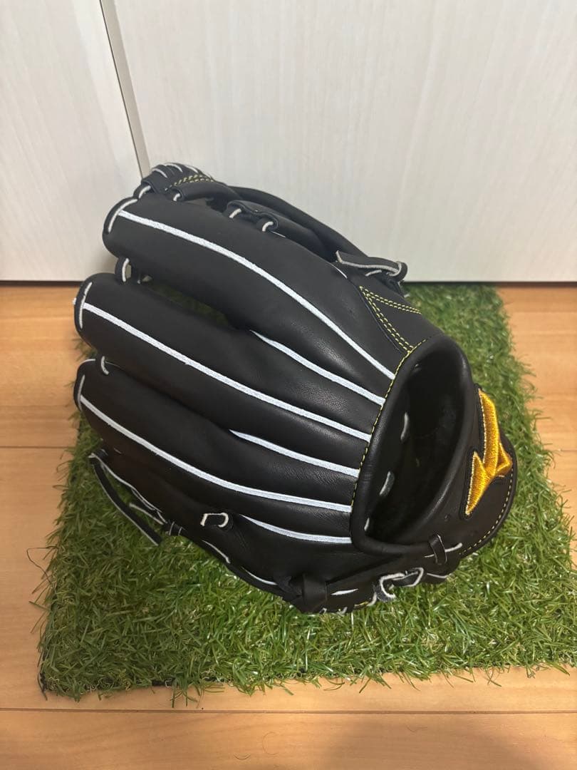 硬式用　ミズノプロ 内野手　BSS限定品