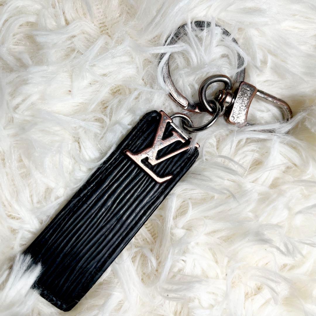 美品✨ルイヴィトン ポルトクレ エピ 黒 青 バイカラー LVロゴ キーチャーム