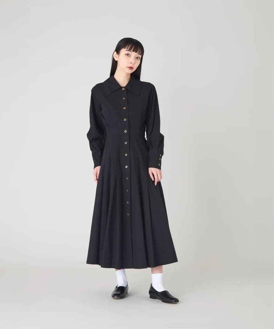 foufou 【THE DRESS #55】ゴールドボタンシームタックドレス