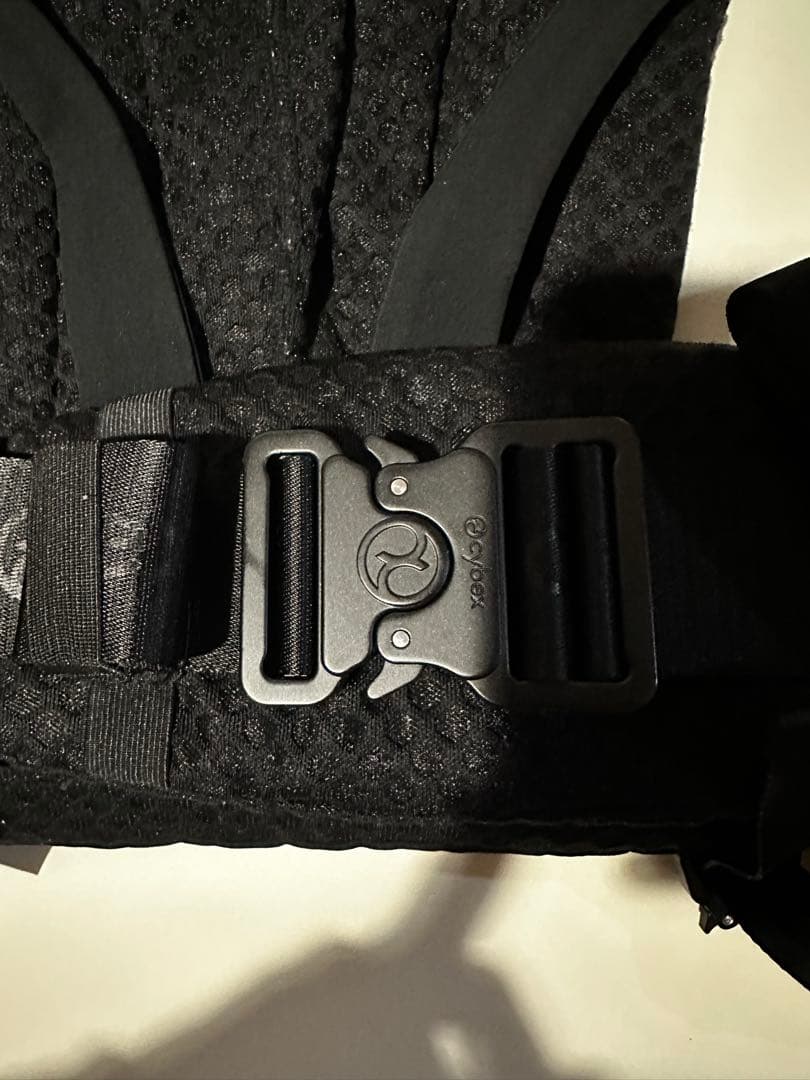 CYBEX coya サイベックメッシュ抱っこ紐 ブラック