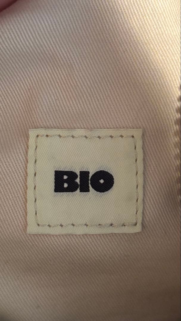 あ*お様 bio wear ボストンバック　white