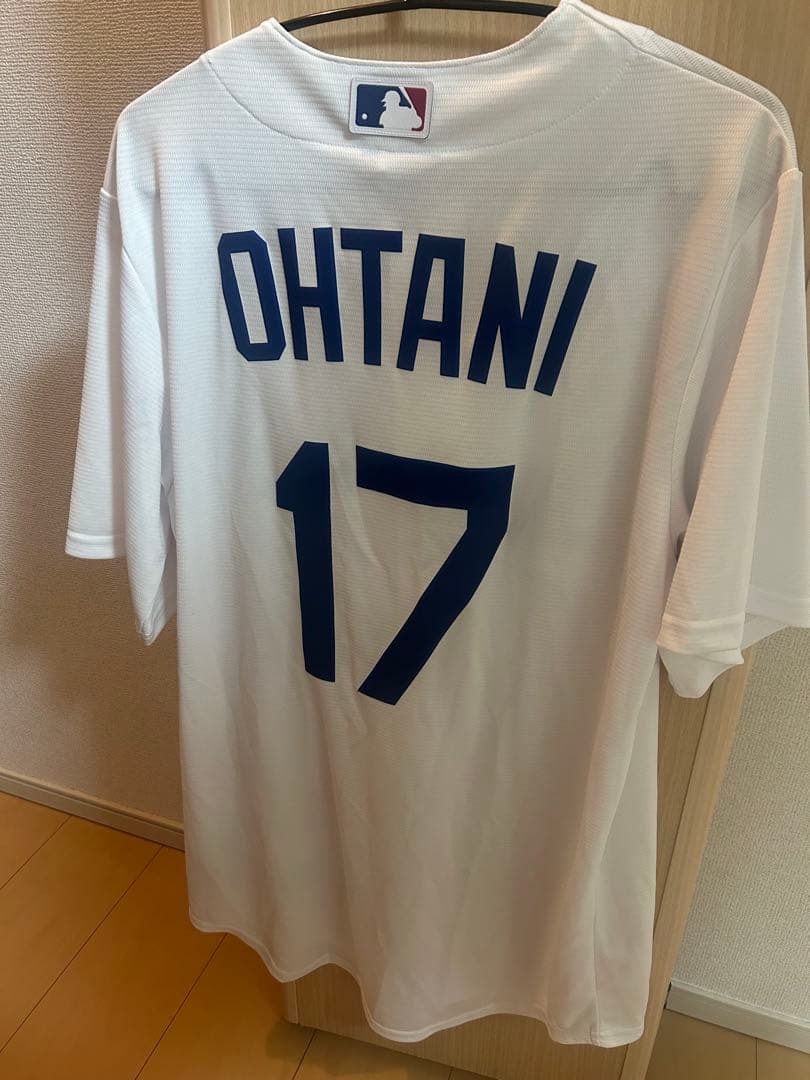 大谷翔平　ユニフォーム　ドジャース　MLB