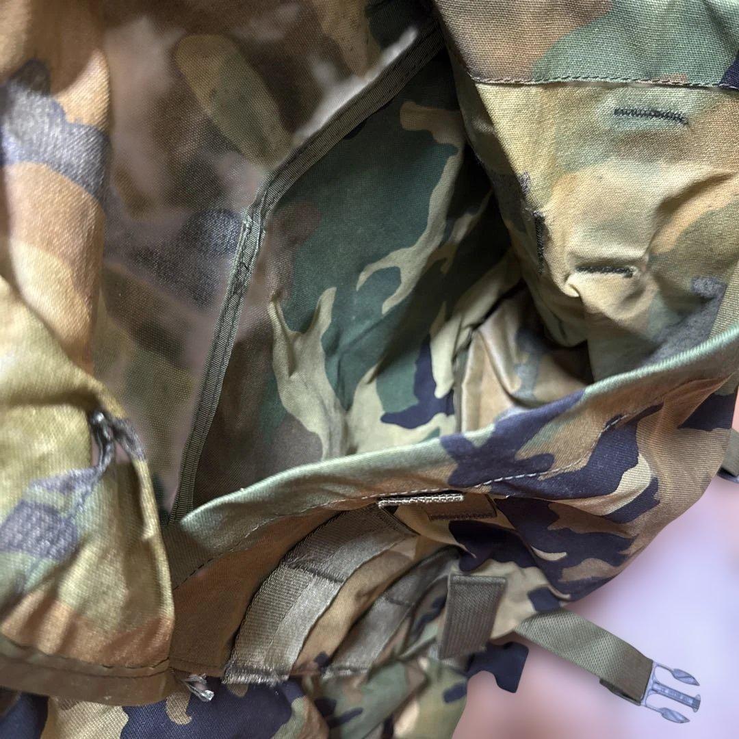 コンバット・パトロールパック（IIFS/CFP-90)ウッドランドカモ 未使用品