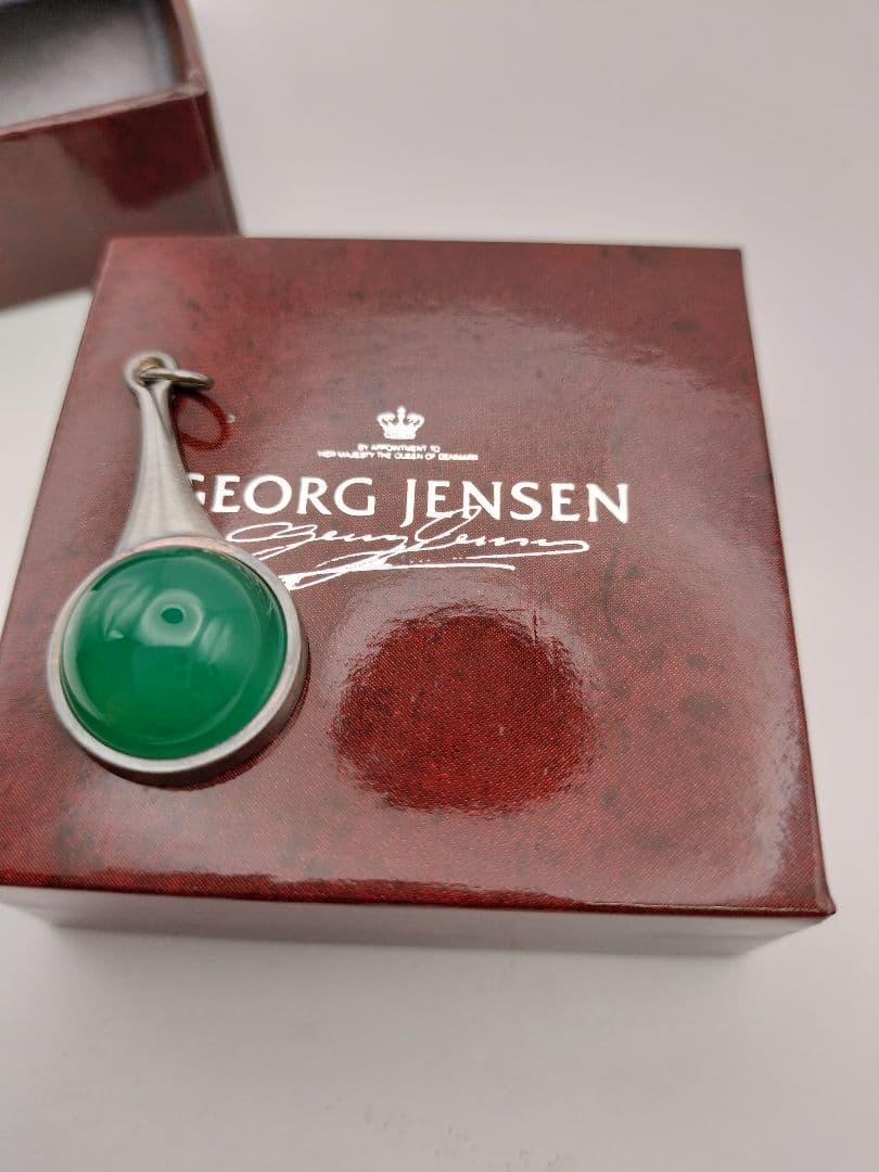   グリーンペンダント