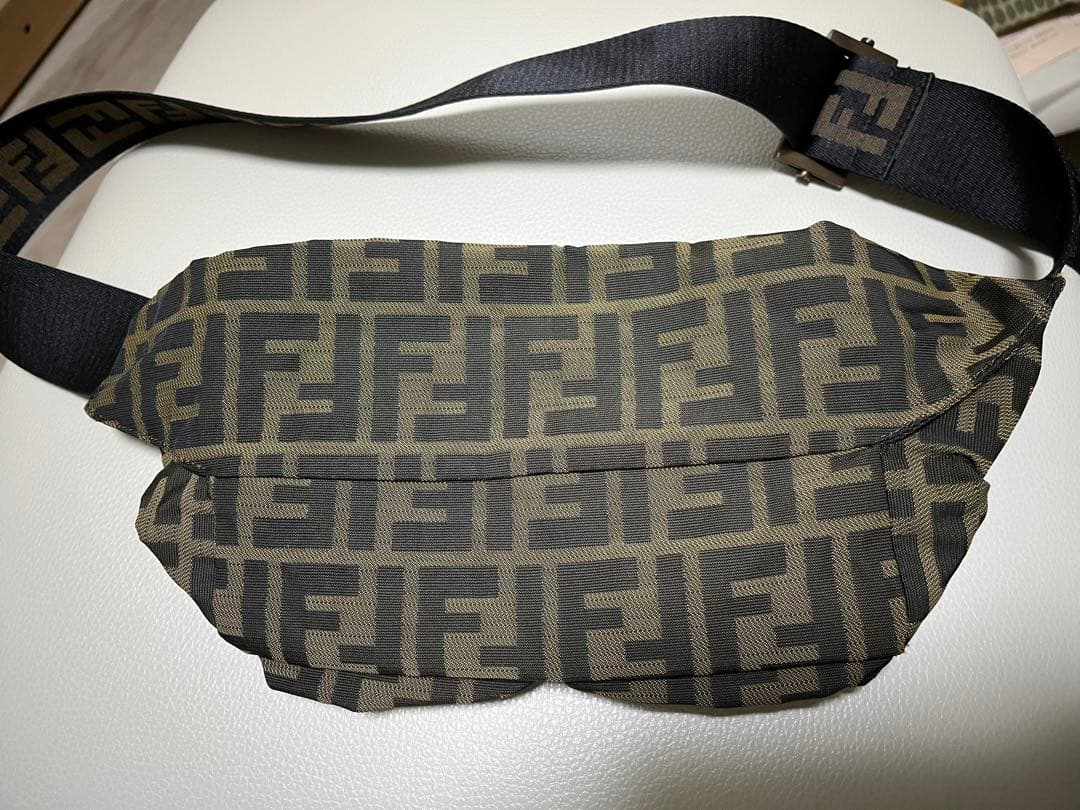 フェンディ　ウエストポーチ　ズッカ柄 FENDI