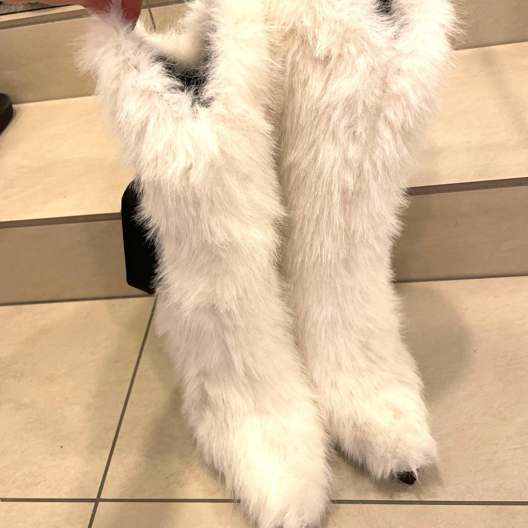 新品yello ファーブーツL