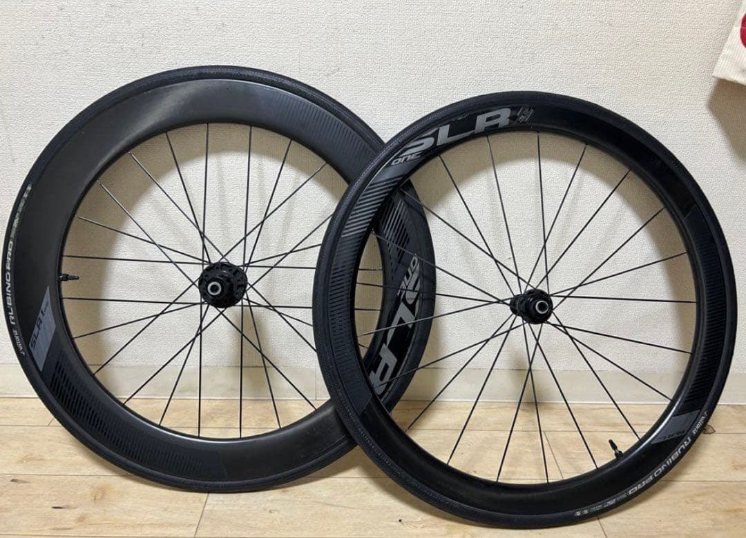 トレック Domane AL4 disc ロードバイク カーボンホイール 付属品