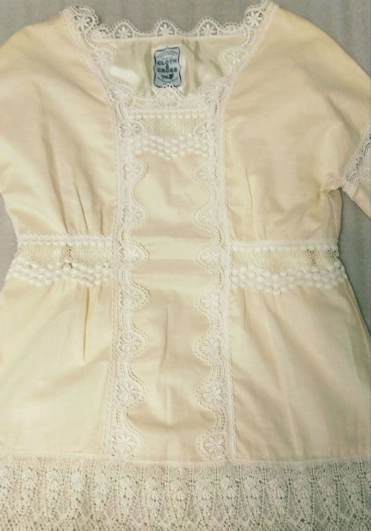 年末限定❗️【新品】ハグオーワーCLOTH&CROSS 長袖レース使いチュニック