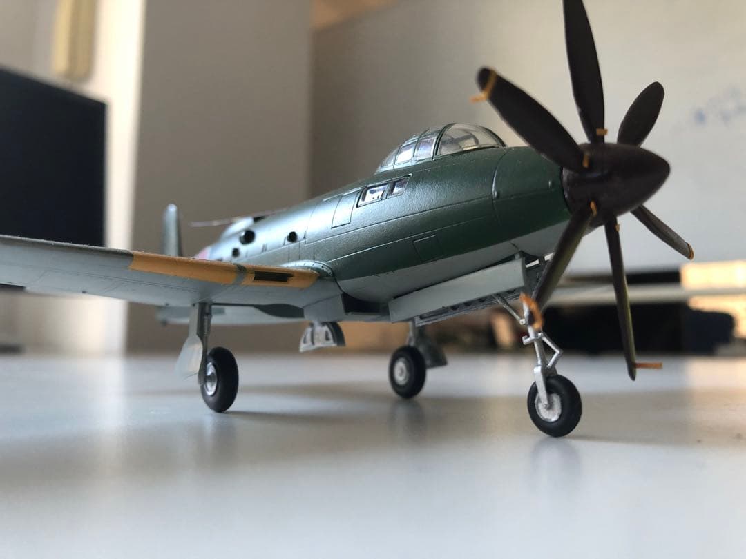 R2Y景雲1/72モデル完成品、日本海軍試作偵察機です。