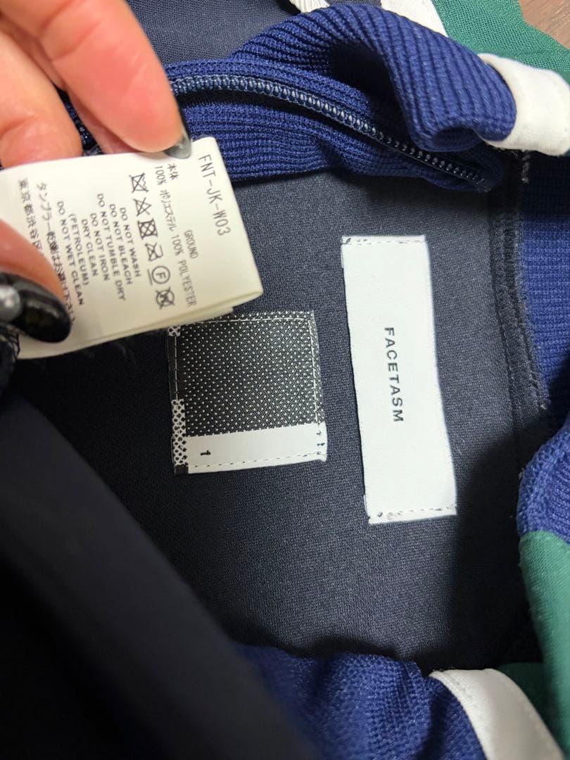 【FACETASM】ファセッタズム／プリーツスリーブジップアップジャケット