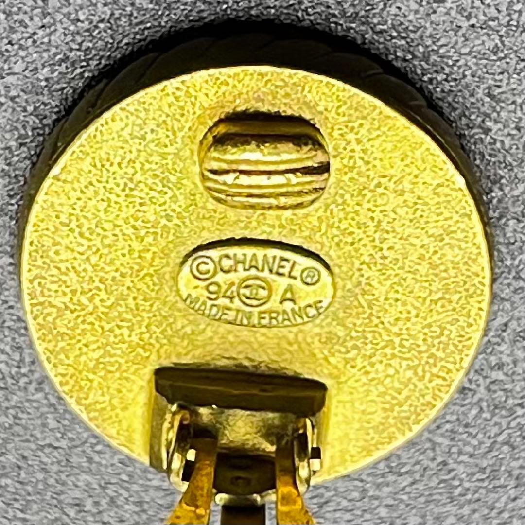 希少 ヴィンテージ 94A シャネル イヤリング ココマーク 金×黒 片耳のみ