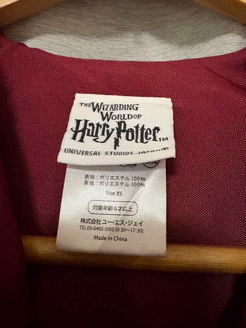ハリー・ポッター グリフィンドール ローブ　ネクタイ付き　USJ