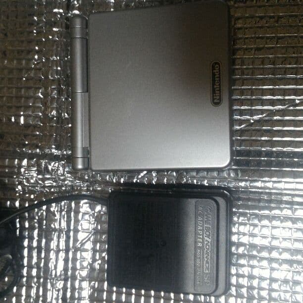 超美品！ GameBoy Advance 本体 プラチナシルバー