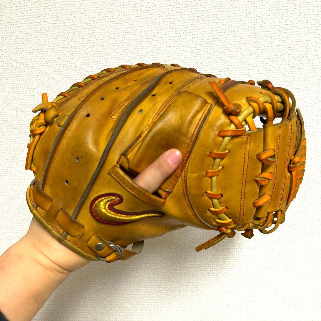 932 NIKE ナイキ 謝道 型抜群 即戦力 硬式 キャッチャーミット