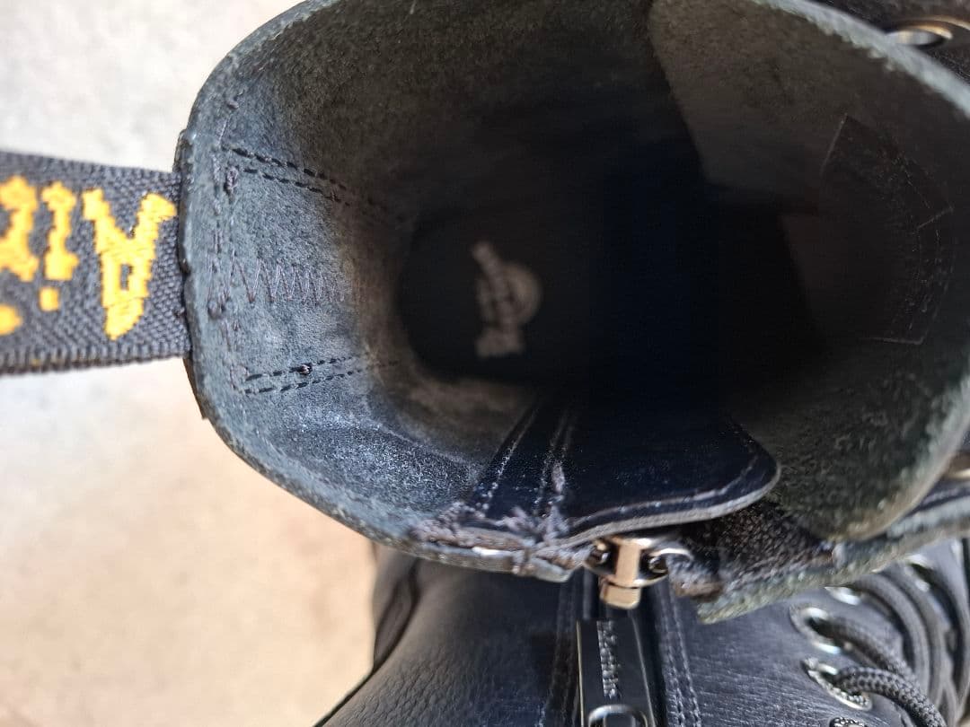 ドクターマーチン♡定番 黒 現行品 マーチンブーツ 24センチ