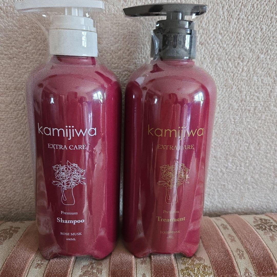 カミジワプレミアムシャンプー　トリートメント 各600mL
