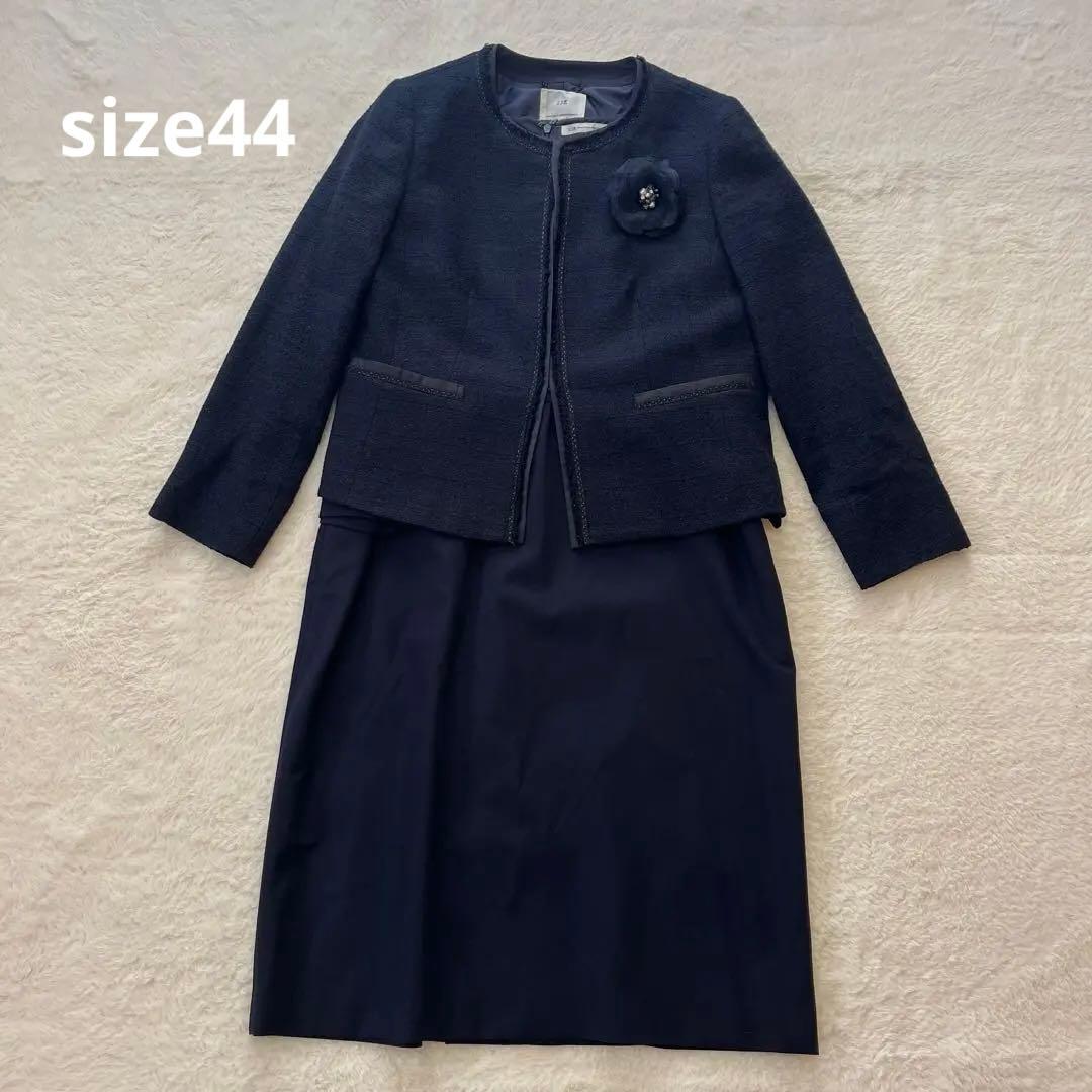 美品　23区 トリアセダブルジョーゼット ノーカラー ワンピーススーツ 大きい