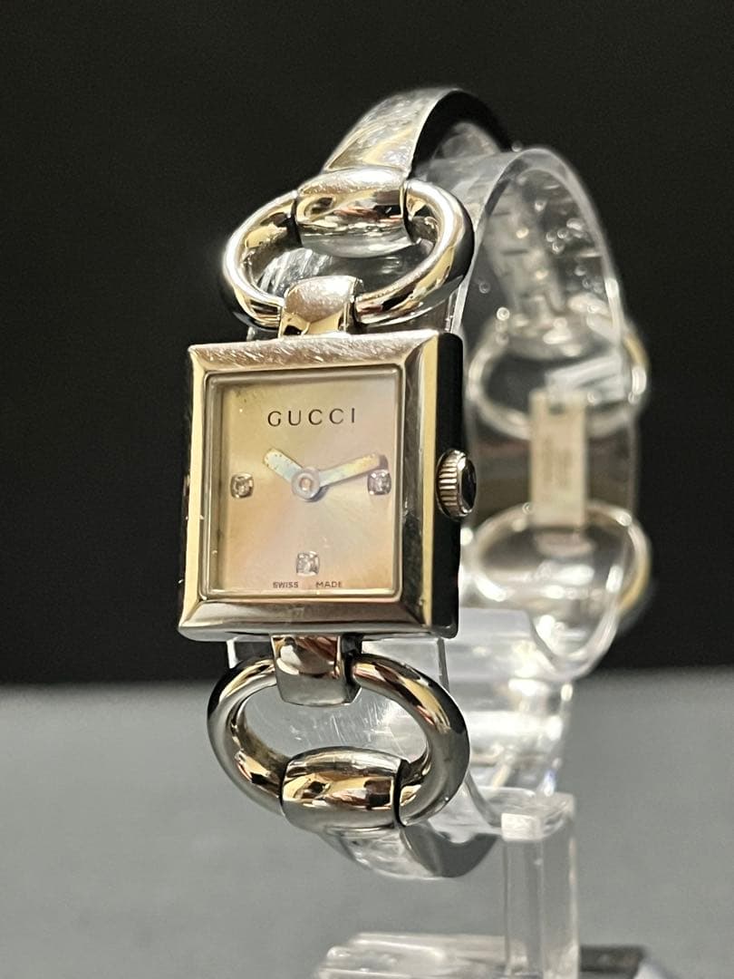★超希少　GUCCI 120トルナヴォーニSS 石付レディース腕時計　動作良好