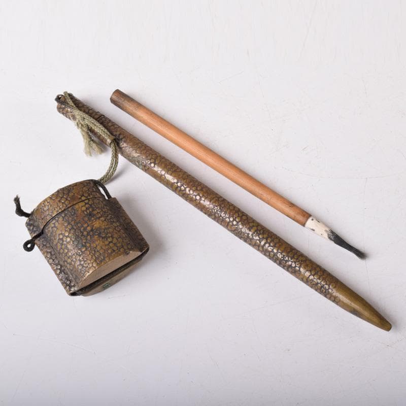 みみみ　時代提げ物　書道具　黄銅鎚目　矢立　筆　筆入　墨壺　C　7518