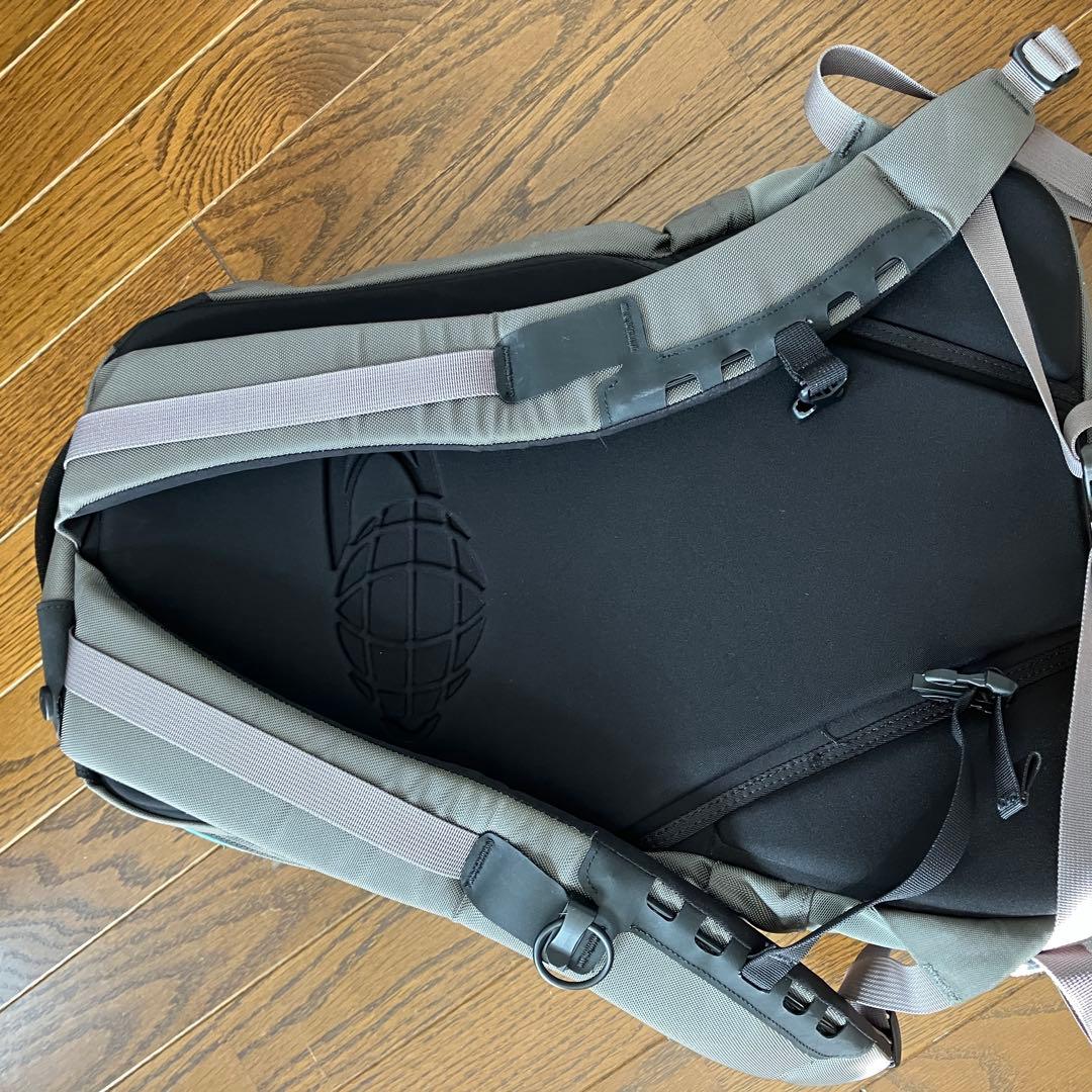 アークテリクス BEAMS ビームスボーイ ARRO 16 アロー16 グレー