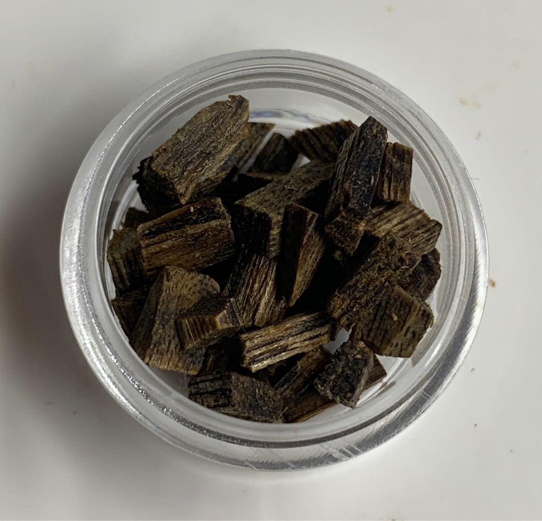極上伽羅 沈香 香木 重さ:2g