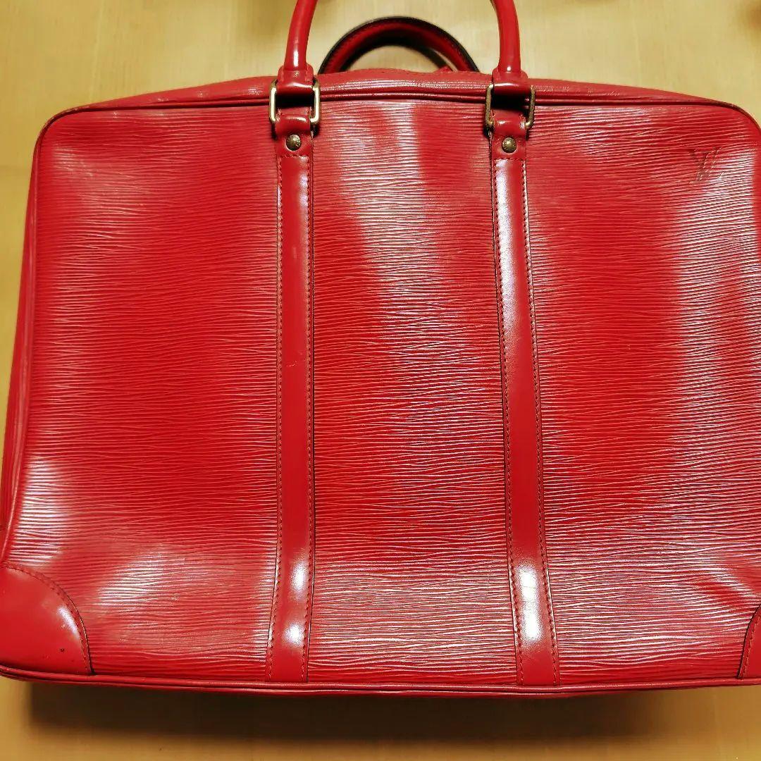 ルイヴィトン　LOUIS VUITTON 　エピ 　ビジネスバッグ　 赤