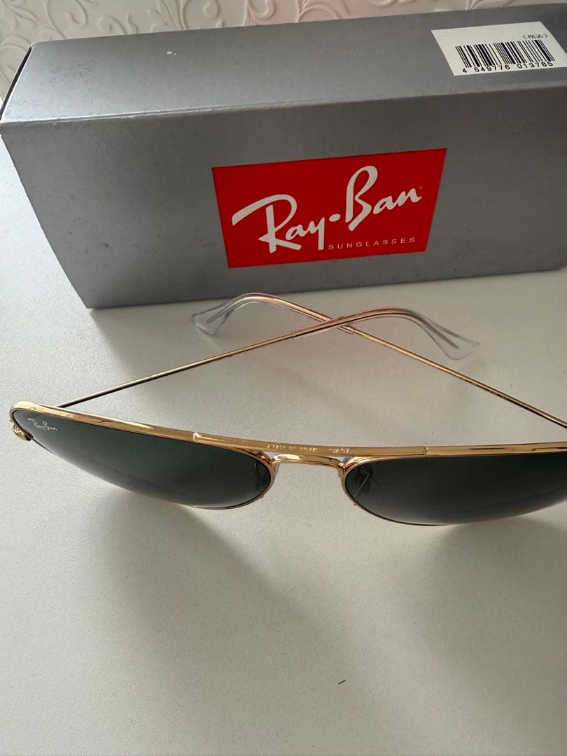 Ray-Ban アビエーター サングラス ゴールドフレーム メンス/レディース