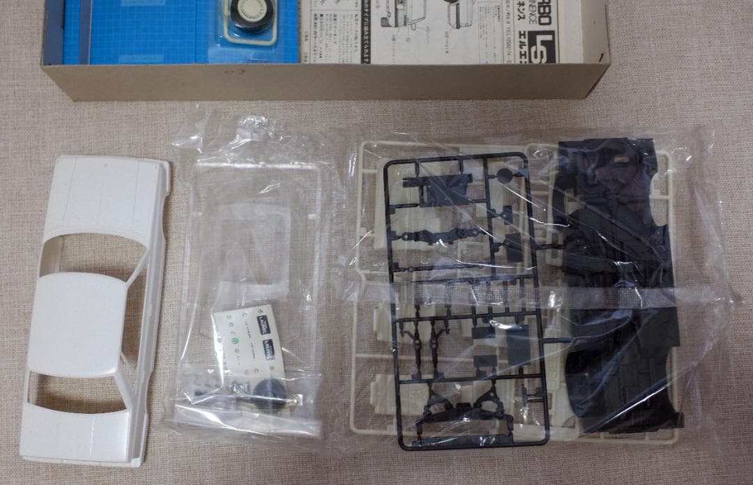 エルエス 1/24　ニッサンローレルV6・2000ターボメダリストエミネンス