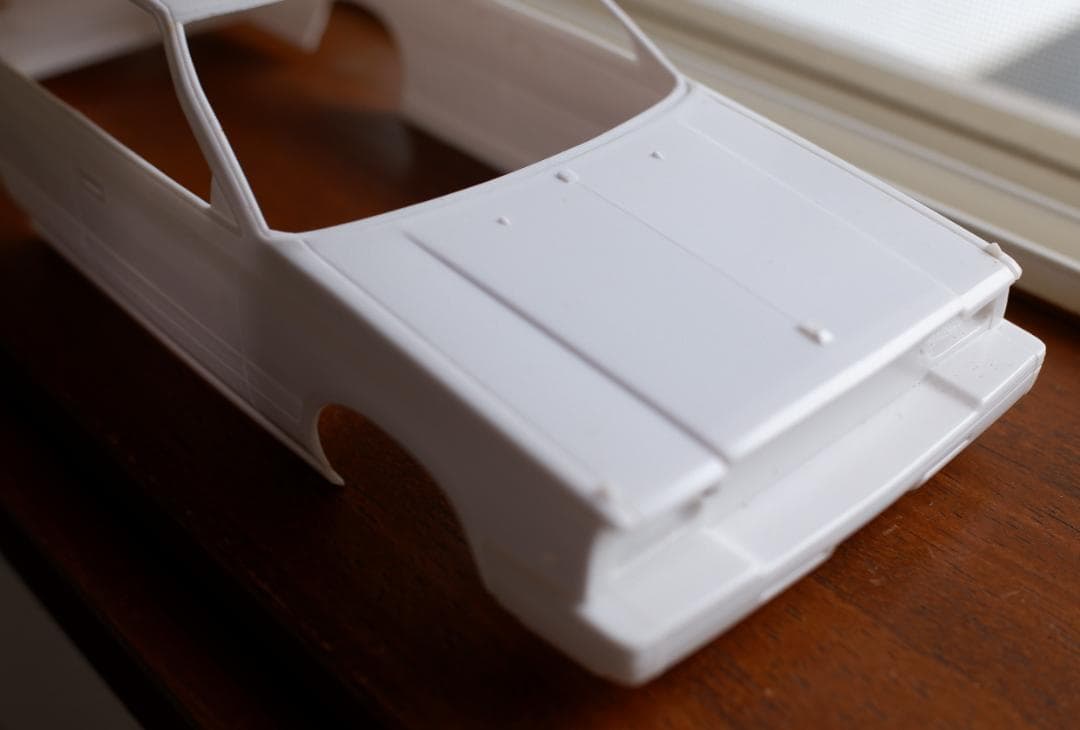 エルエス 1/24　ニッサンローレルV6・2000ターボメダリストエミネンス