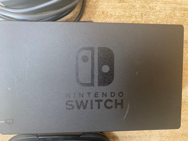 Nintendo Switch本体（ニンテンドースイッチ）、プロコン