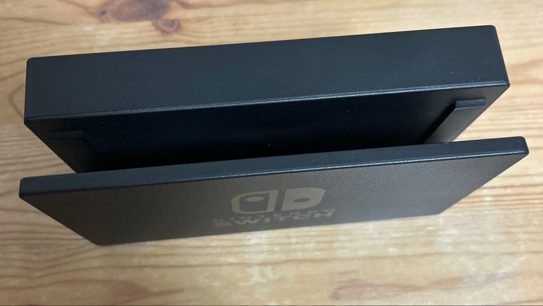 Nintendo Switchバッテリー強化版 ネオンブルー・ネオンレッド