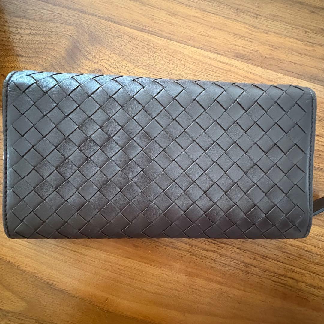 Bottega Veneta イントレチャート 長財布　こげ茶色ブラウン