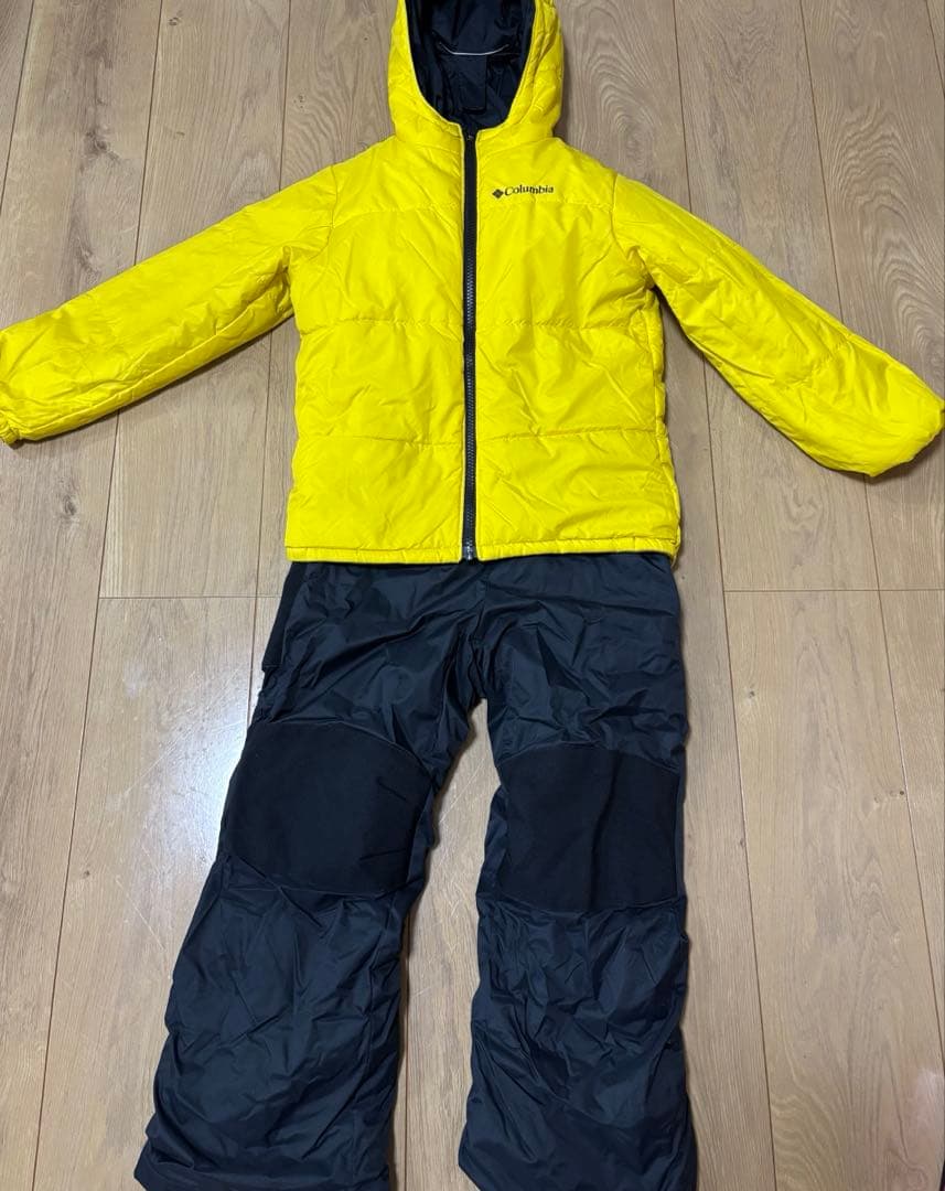 コロンビア　スキースノーウェア　リバーシブル　イエロー　ブラウン　6〜7歳